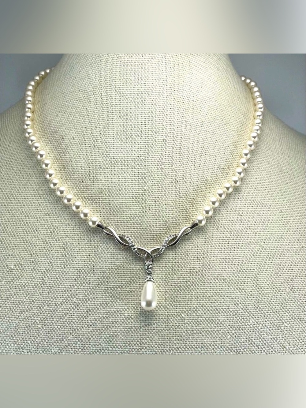 925 Sterling Silver White Glass Pearl Necklace Rhinestones Elegant Unsigned